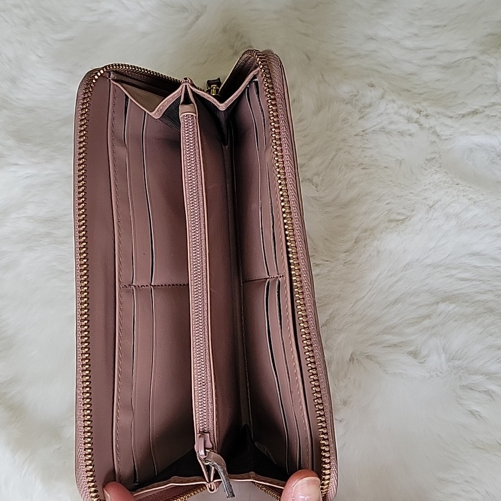 !!Great Condition!! GUCCI GG Guccissima Leather Zip Around Zippy Wallet - Pink - Picture 6 of 9